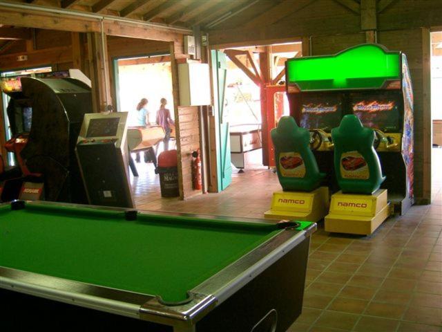 Chalet Camping Les Vignes 利和米克斯 外观 照片