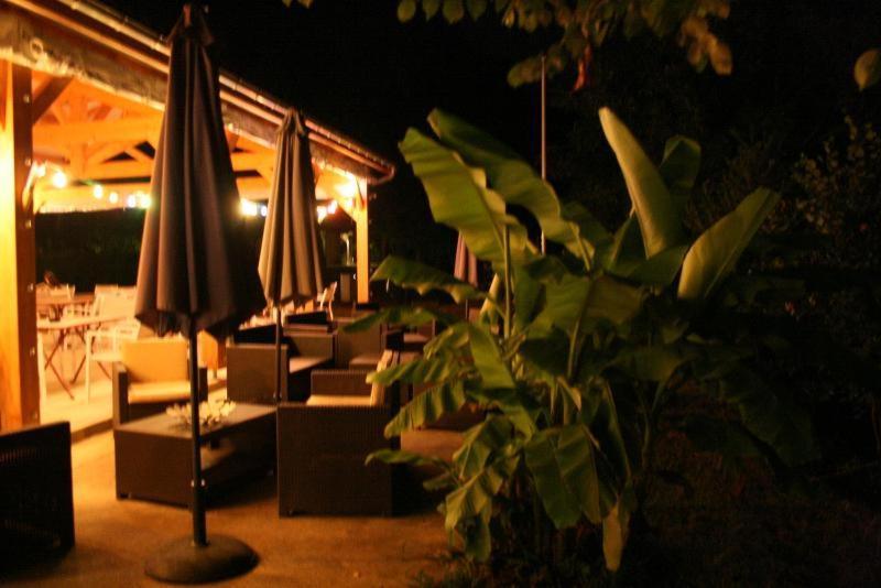 Chalet Camping Les Vignes 利和米克斯 外观 照片