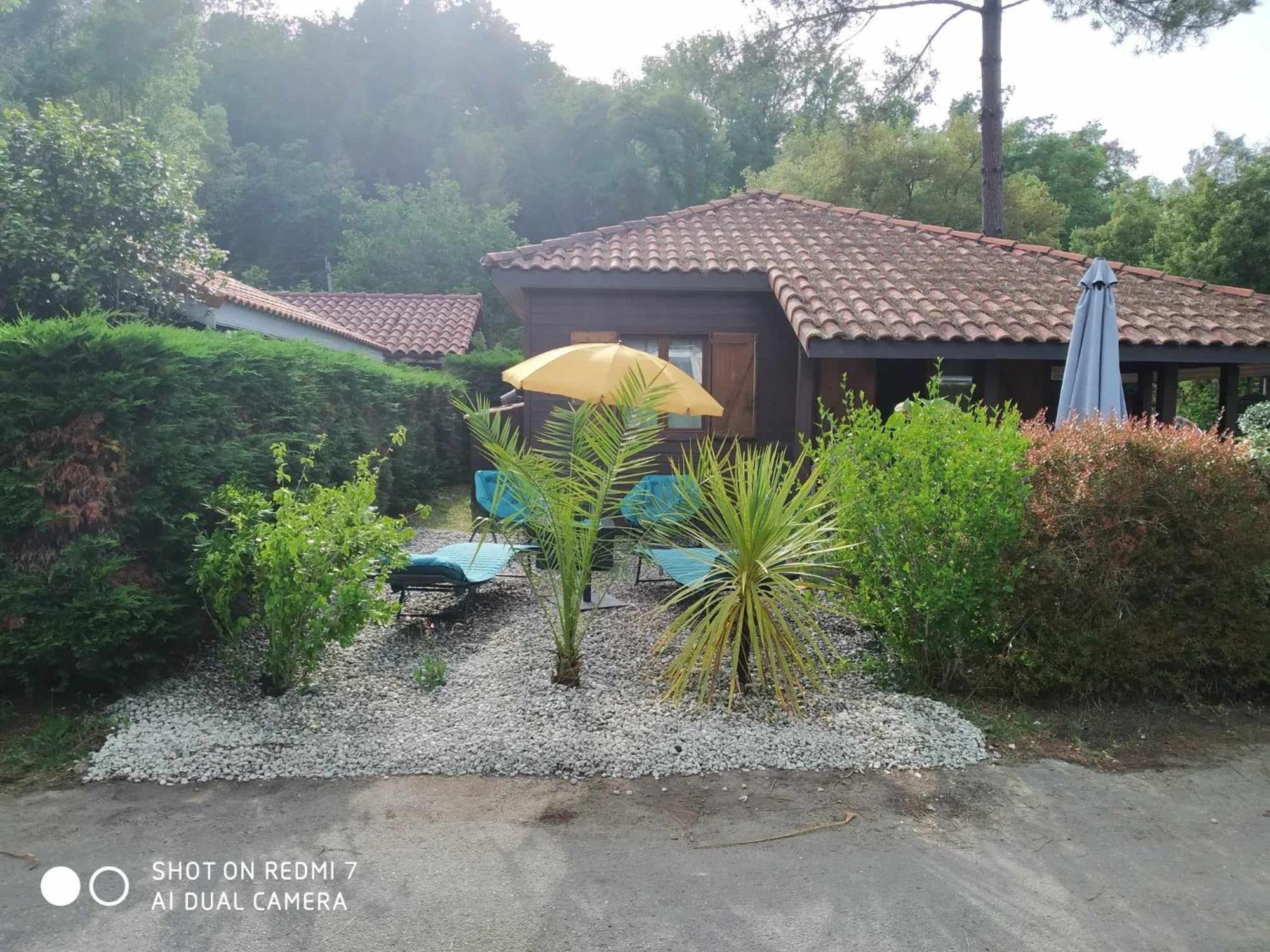 Chalet Camping Les Vignes 利和米克斯 外观 照片