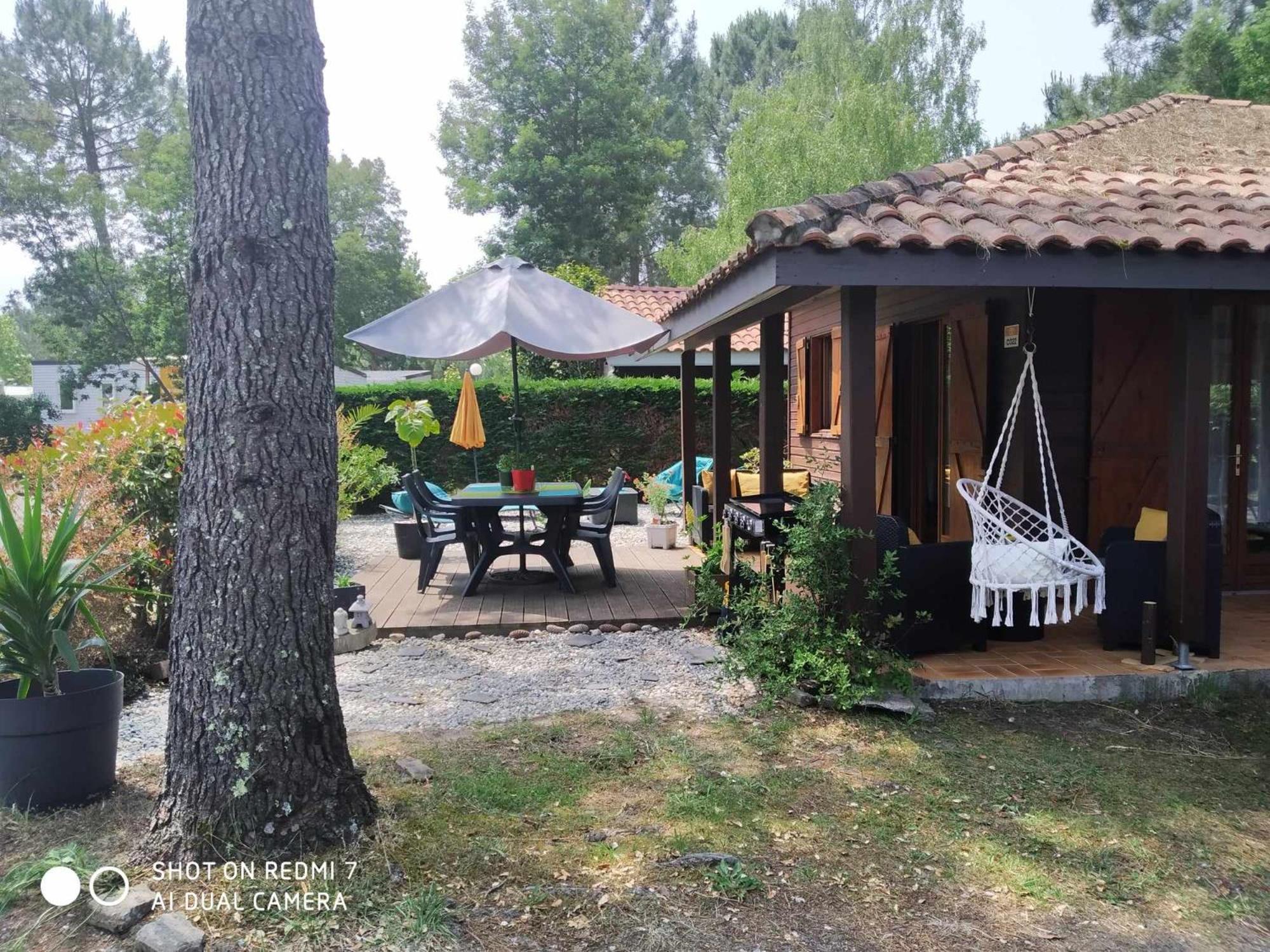 Chalet Camping Les Vignes 利和米克斯 外观 照片