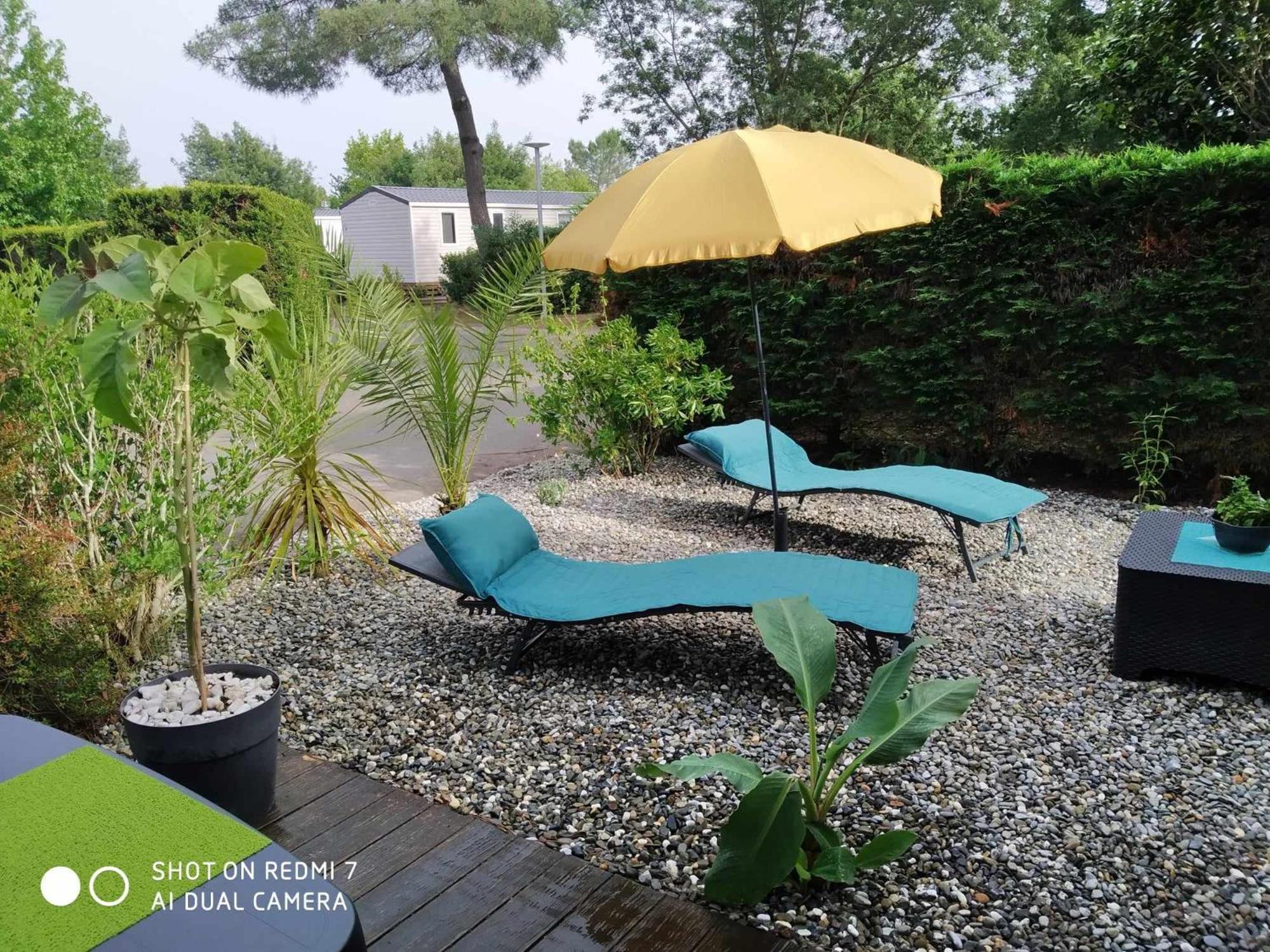 Chalet Camping Les Vignes 利和米克斯 外观 照片